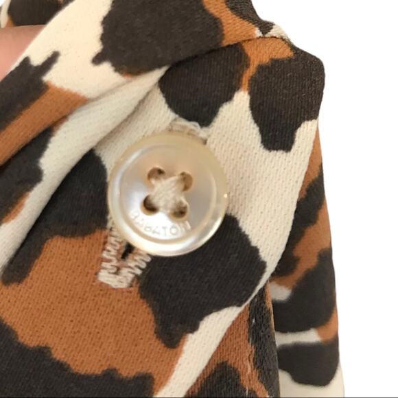 Aritzia BABATON Akira Blouse Sleeveless Top Leopard Print Sz S - Picture 11 of 11